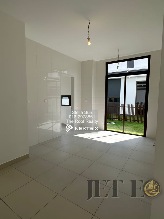 Semi-detached House For Sale in Setia Alam Selangor - Image 9