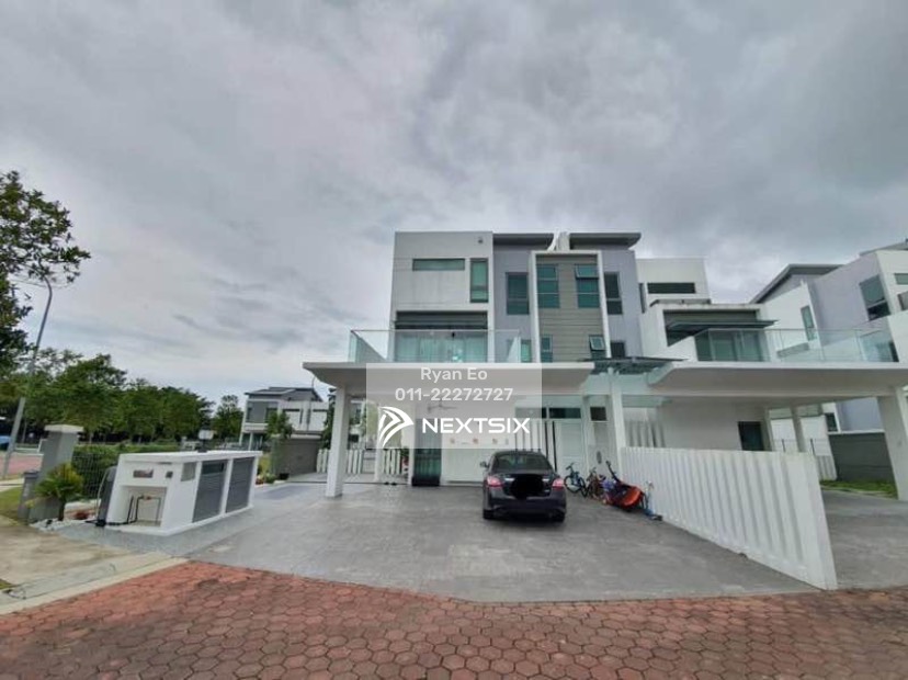Semi-detached House For Rent in Johor Bahru Johor