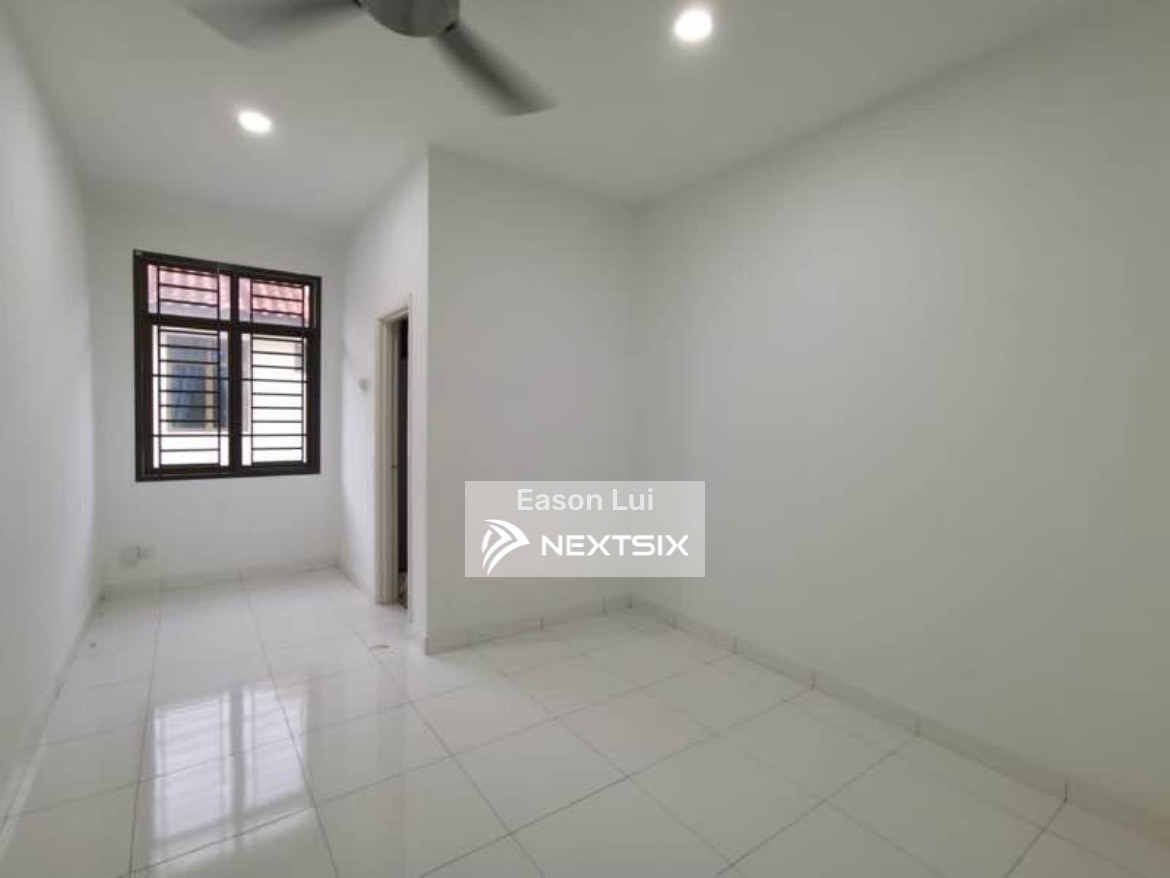 2-sty Terrace/Link House For Sale in Tebrau Johor - Image 6
