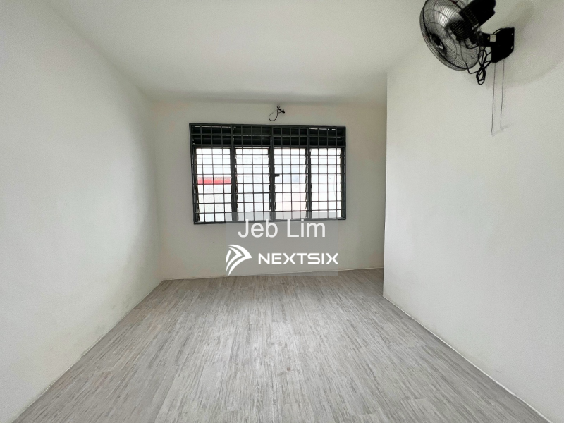 2-sty Superlink House For Sale in Johor Bahru Johor - Image 9
