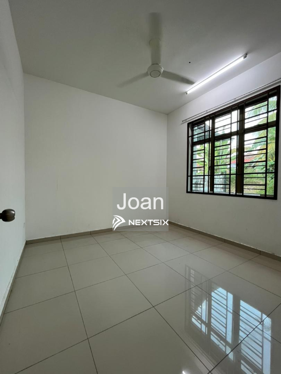 Semi-detached House For Sale in Gelang Patah Johor - Image 7