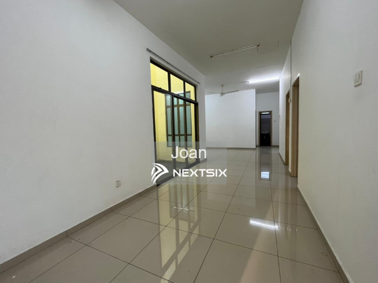 Semi-detached House For Sale in Gelang Patah Johor - Image 9