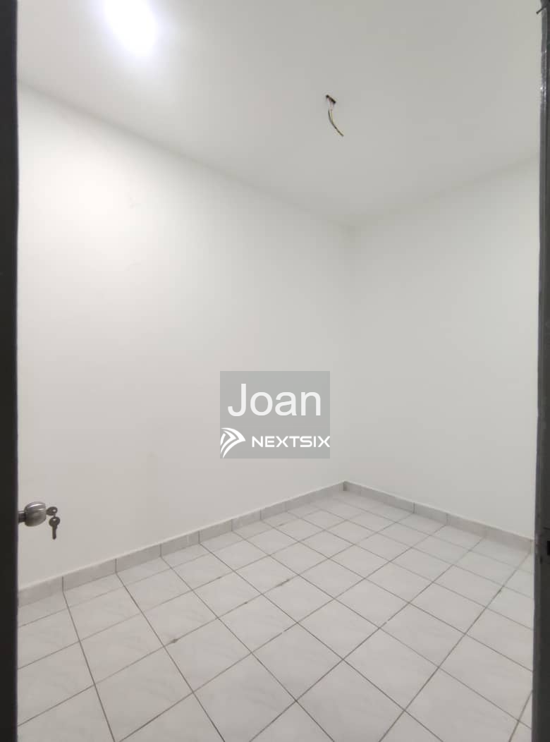 1-sty Terrace/Link House For Sale in Pasir Gudang Johor - Image 3