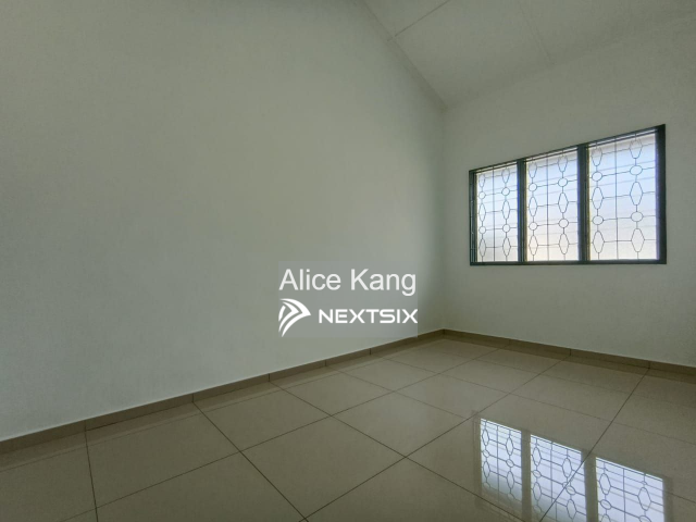 1-sty Terrace/Link House For Sale in Kluang Johor - Image 10