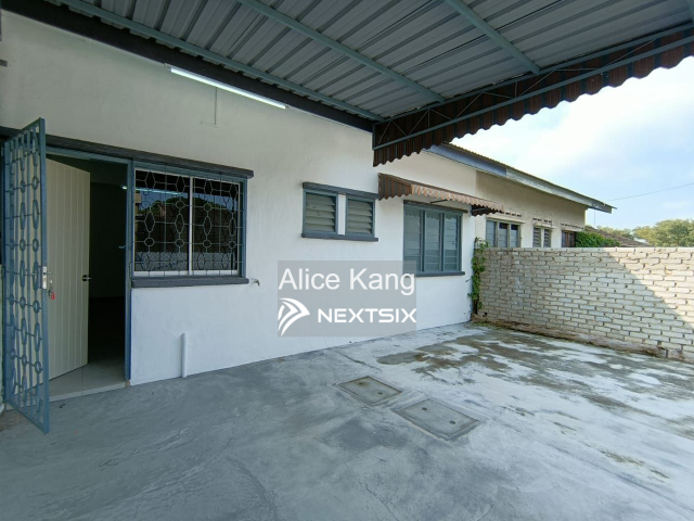 1-sty Terrace/Link House For Sale in Kluang Johor - Image 6