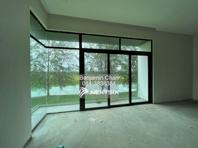 Bungalow For Sale in Permas Jaya Johor - Image 5