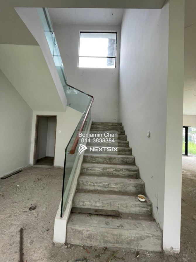 Bungalow For Sale in Permas Jaya Johor - Image 9