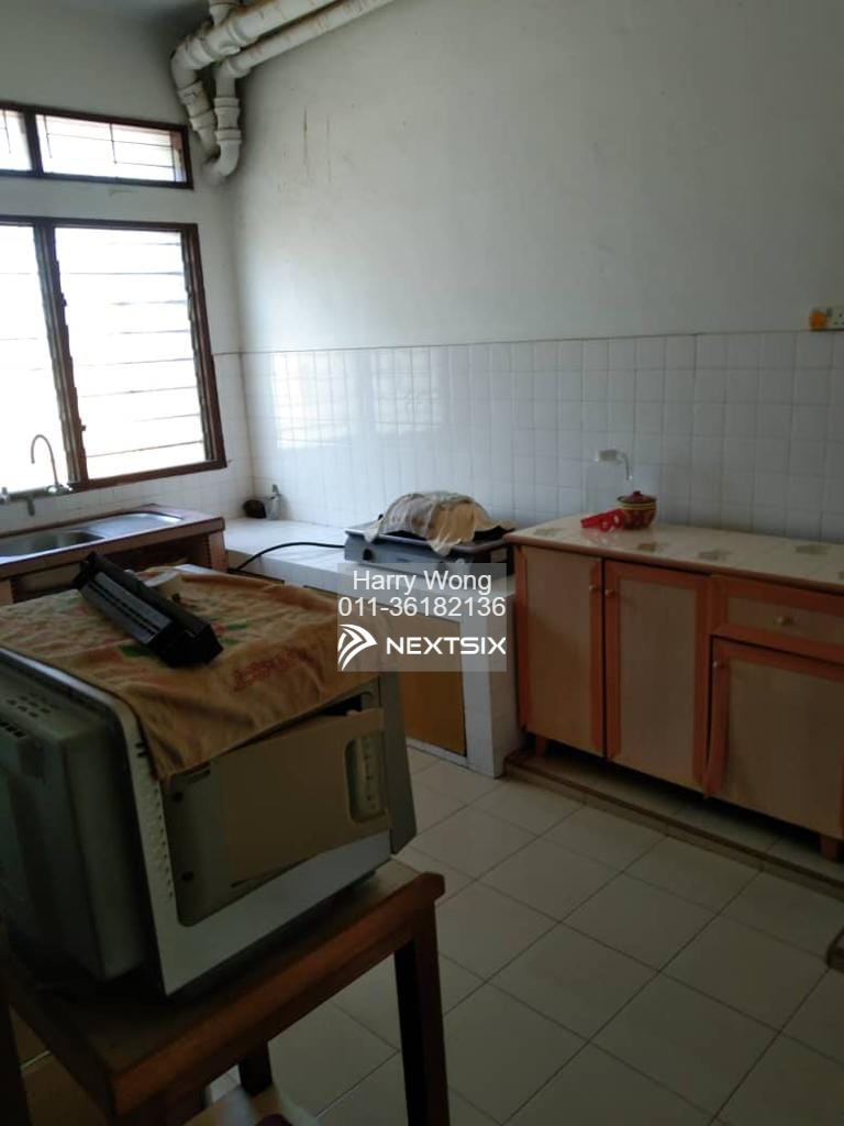 2-sty Superlink House For Sale in Batu Gajah Perak - Image 6
