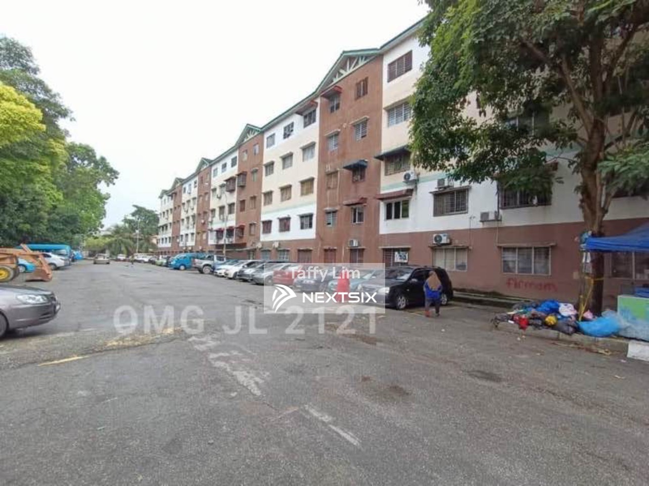 Flat For Sale in Klang Selangor