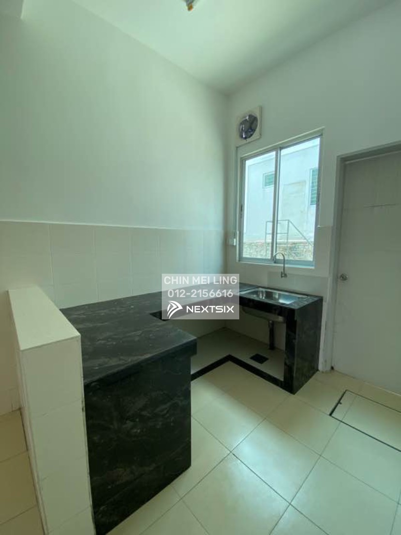 2-sty Terrace/Link House For Rent in Bandar Sri Sendayan Negeri Sembilan - Image 5