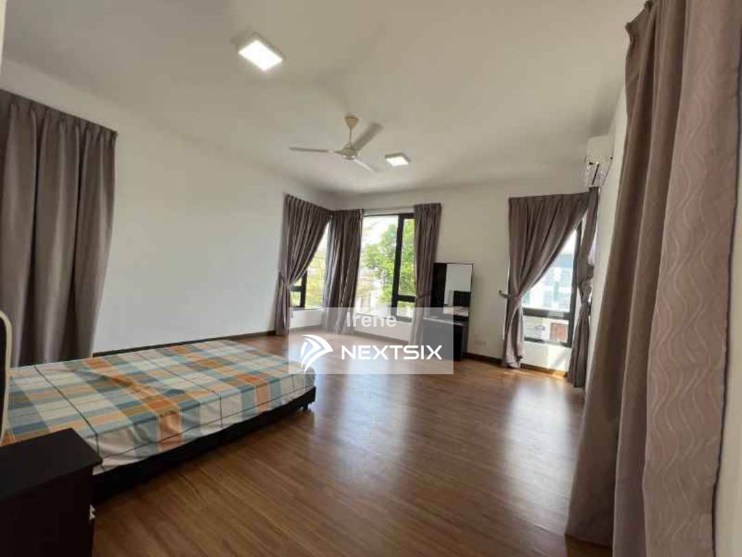 Semi-detached House For Rent in Gelang Patah Johor - Image 6