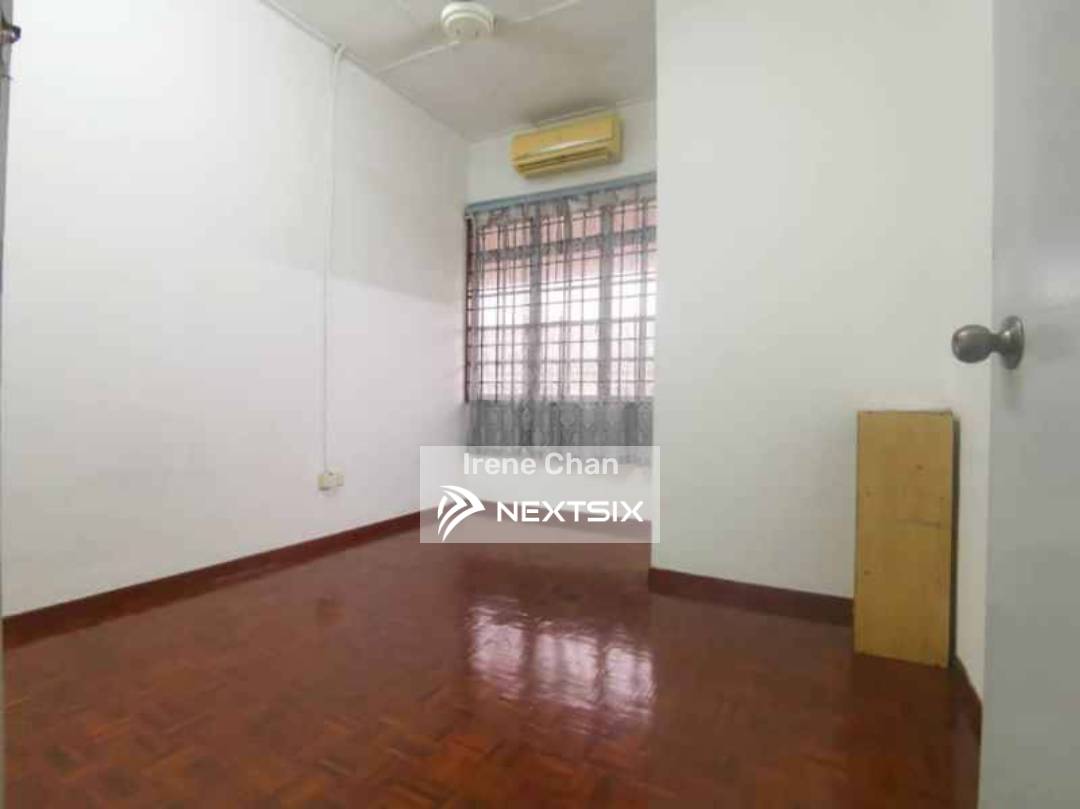 1.5-sty Terrace/Link House For Sale in Perling Johor - Image 8