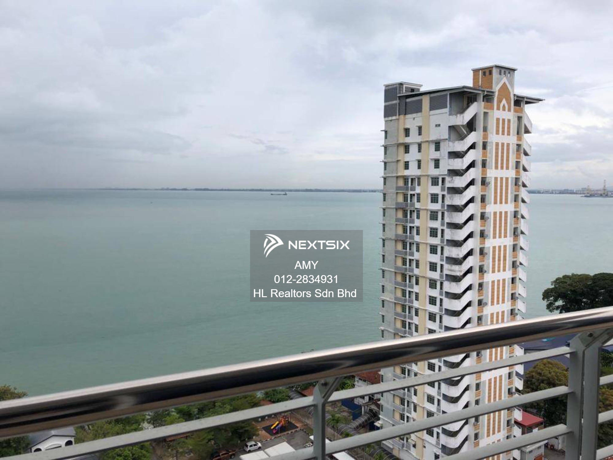 Condominium For Sale in Georgetown Penang - Image 8