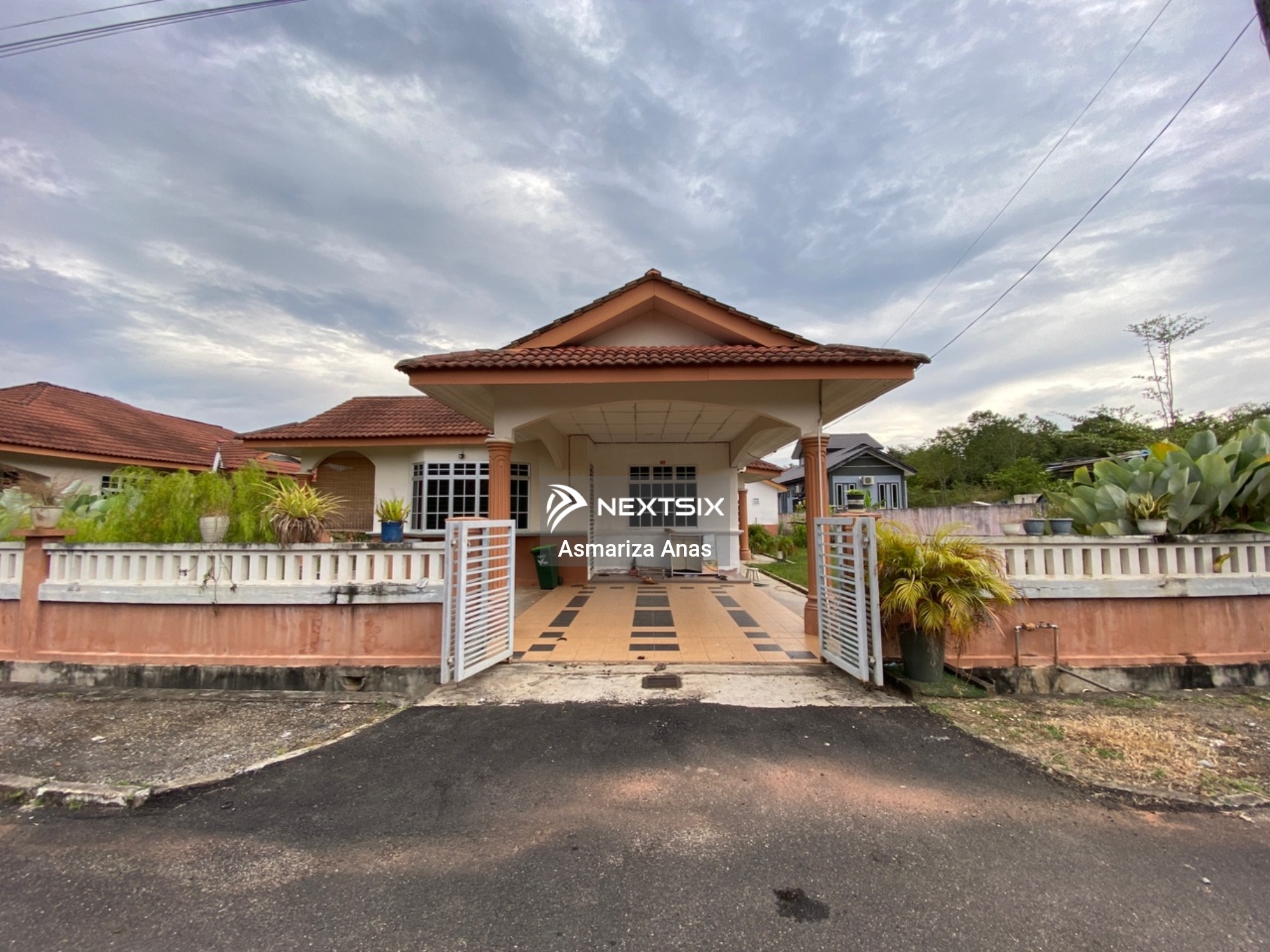 Bungalow For Sale in Bukit Kayu Hitam Kedah