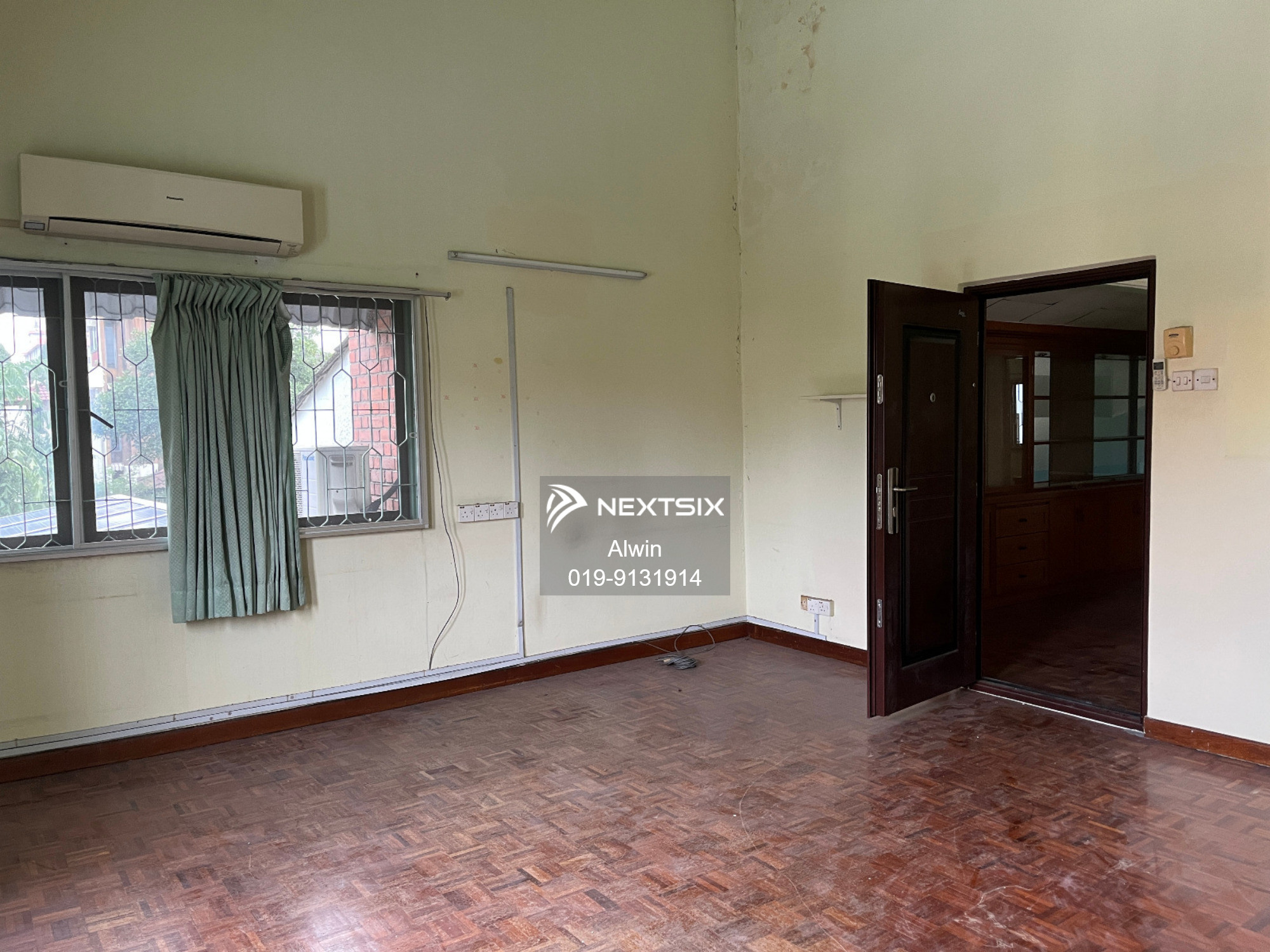 Bungalow For Sale in Petaling Jaya Selangor - Image 10