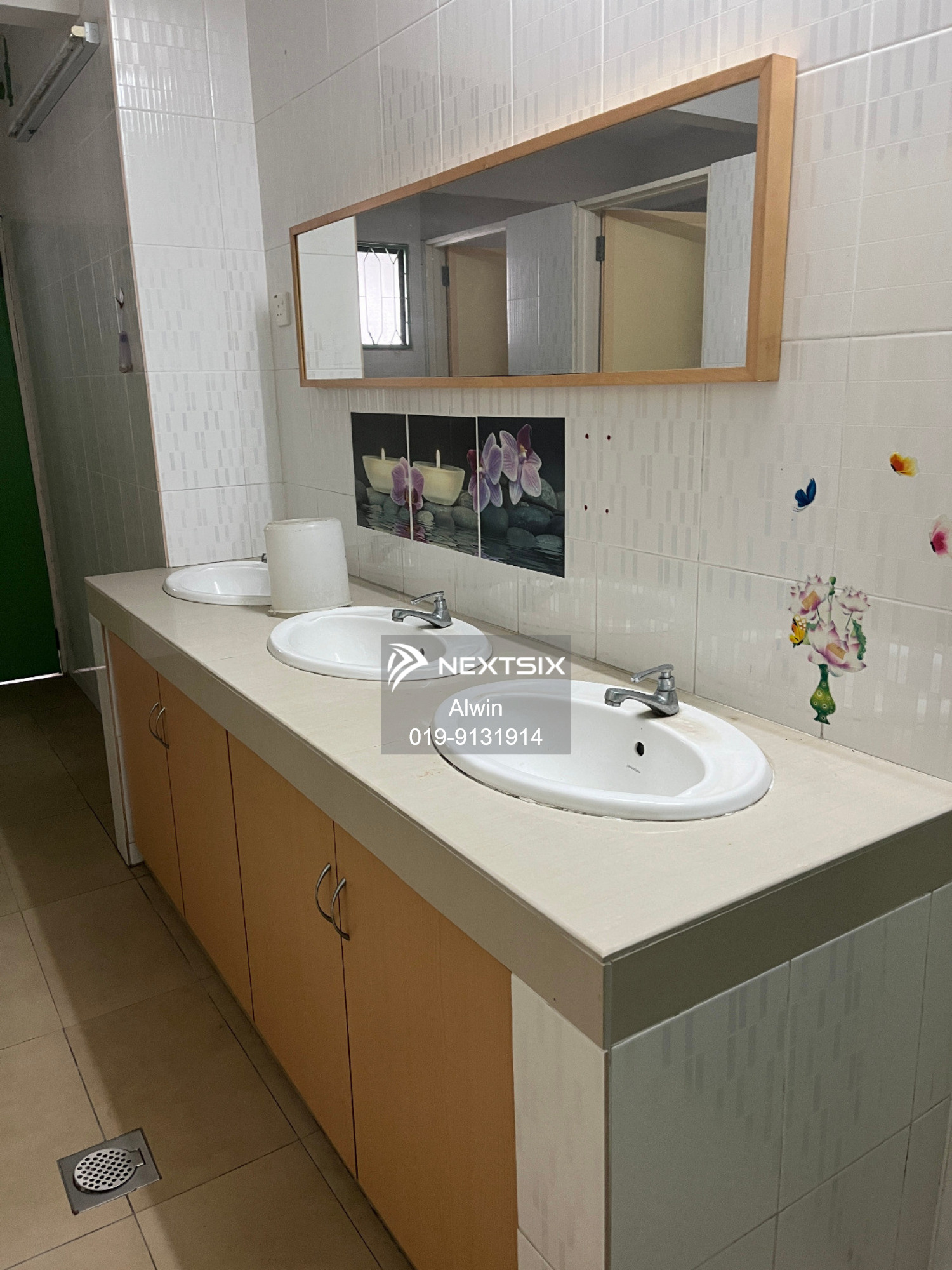 Bungalow For Sale in Petaling Jaya Selangor - Image 9