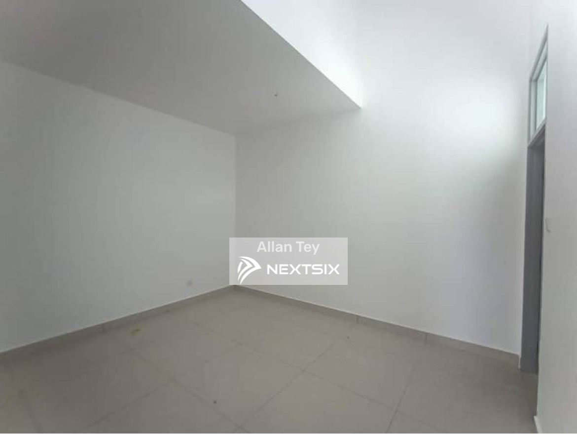 Cluster House For Sale in Gelang Patah Johor - Image 14