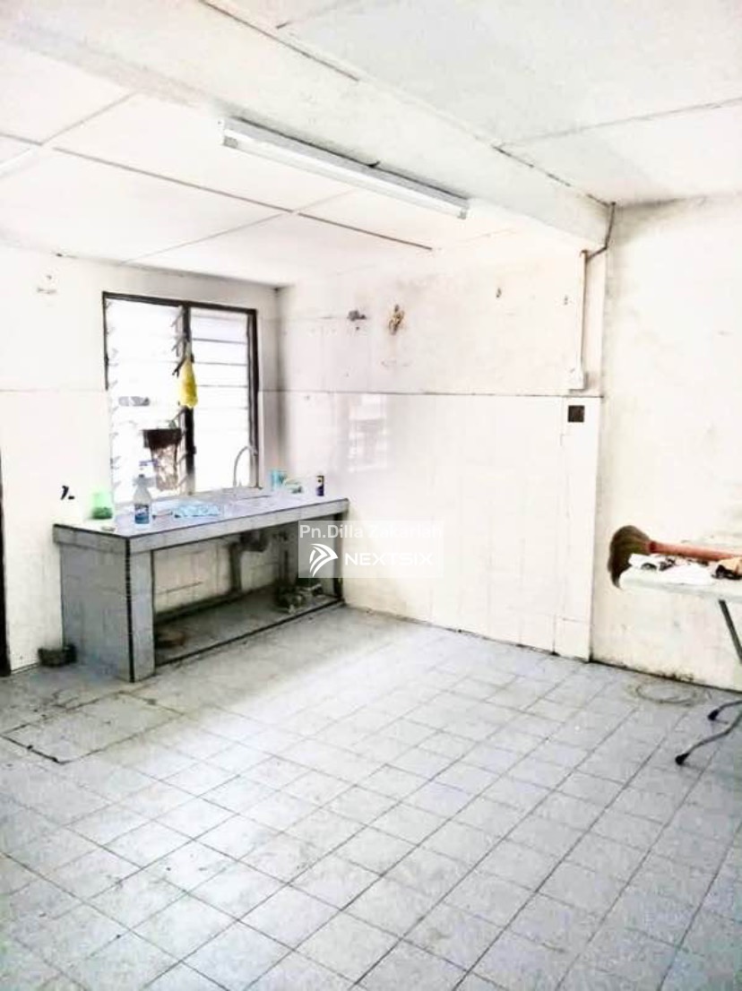 1.5-sty Terrace/Link House For Sale in Chemor Perak - Image 5