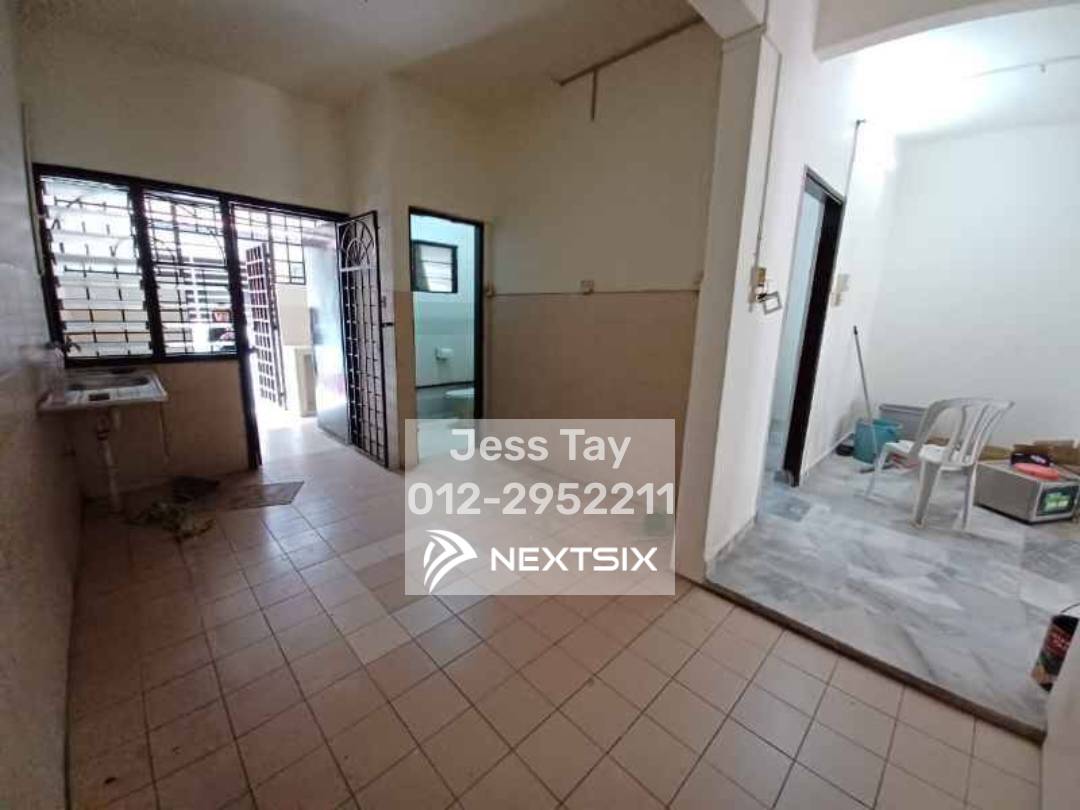 2-sty Terrace/Link House For Sale in Seri Kembangan Selangor - Image 8