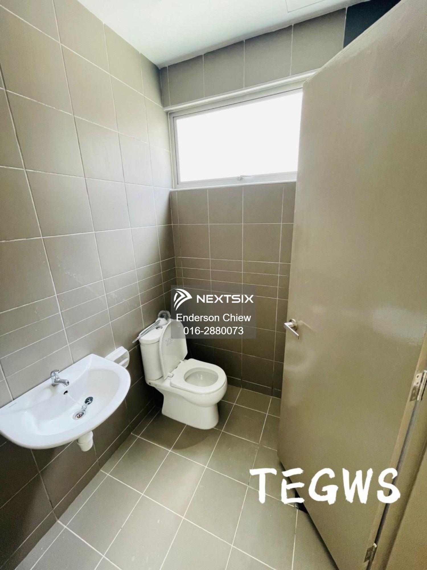 2-sty Superlink House For Sale in Klang Selangor - Image 5