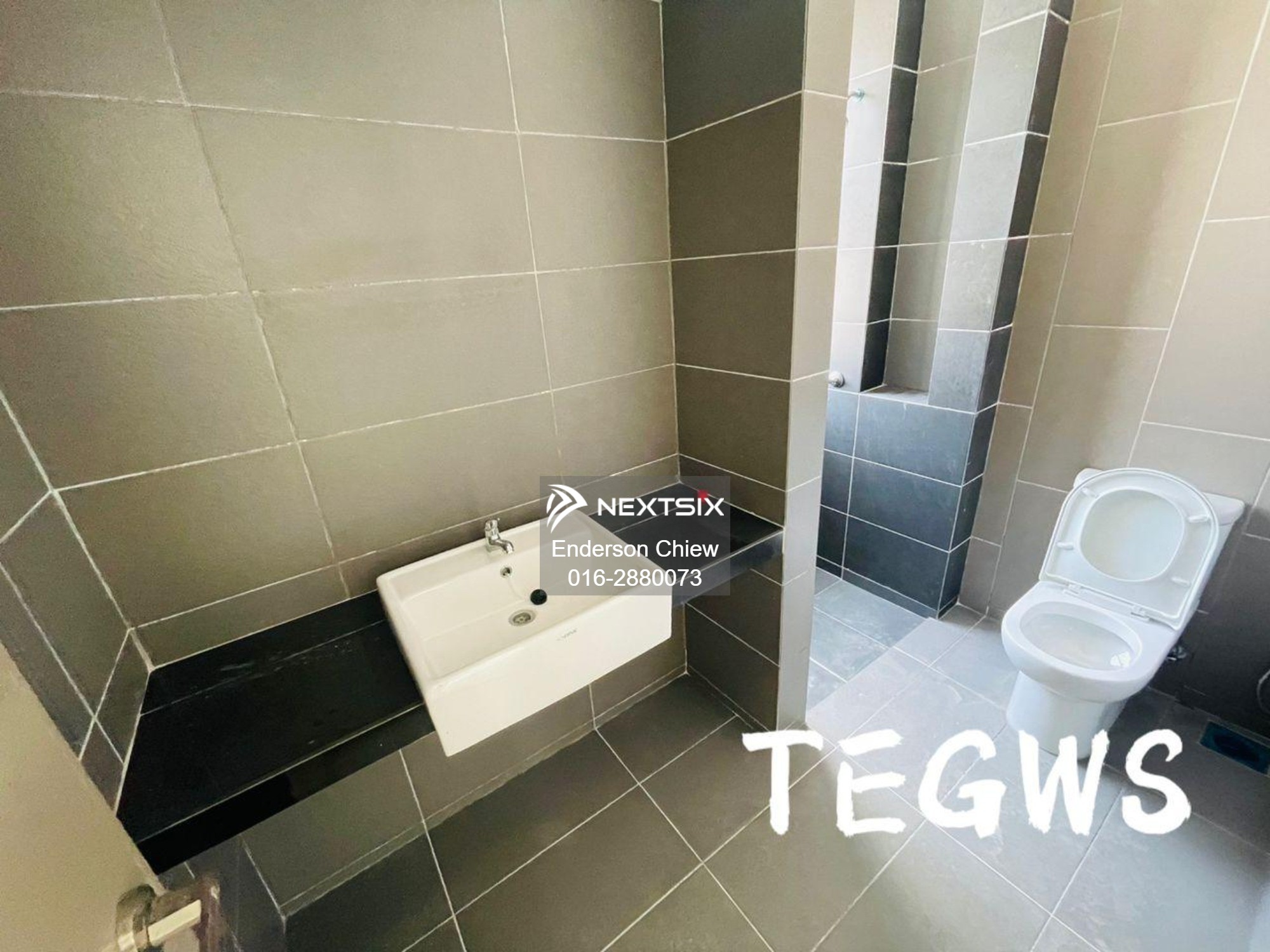 2-sty Superlink House For Sale in Klang Selangor - Image 8