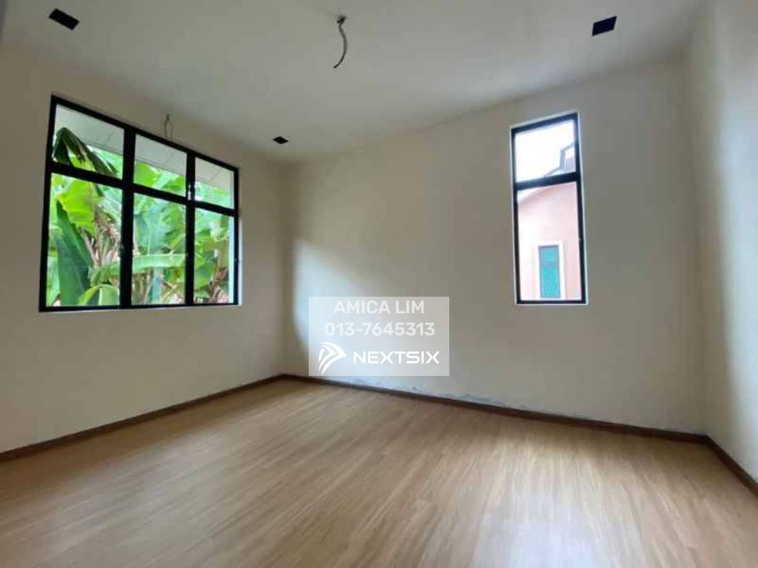 Semi-detached House For Sale in Durian Tunggal Melaka - Image 5