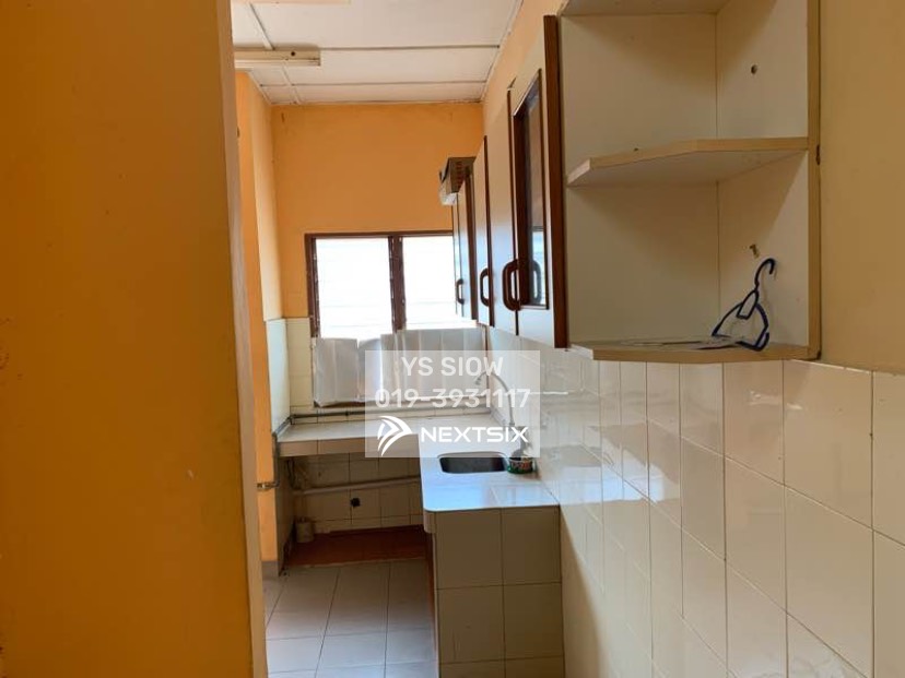Flat For Rent in Seri Kembangan Selangor - Image 6