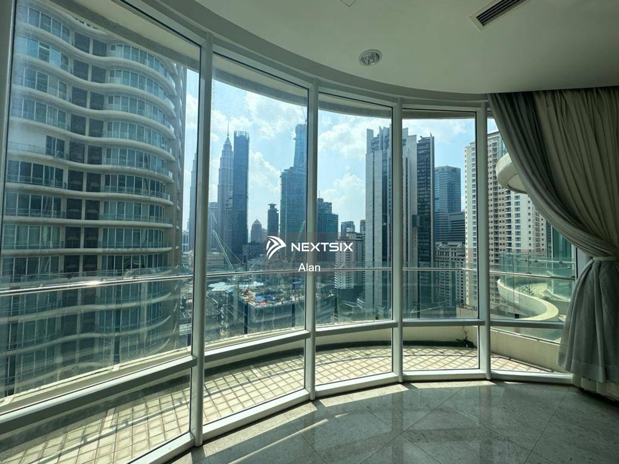 Serviced Residence For Sale in KL City Wilayah Persekutuan Kuala Lumpur - Image 3