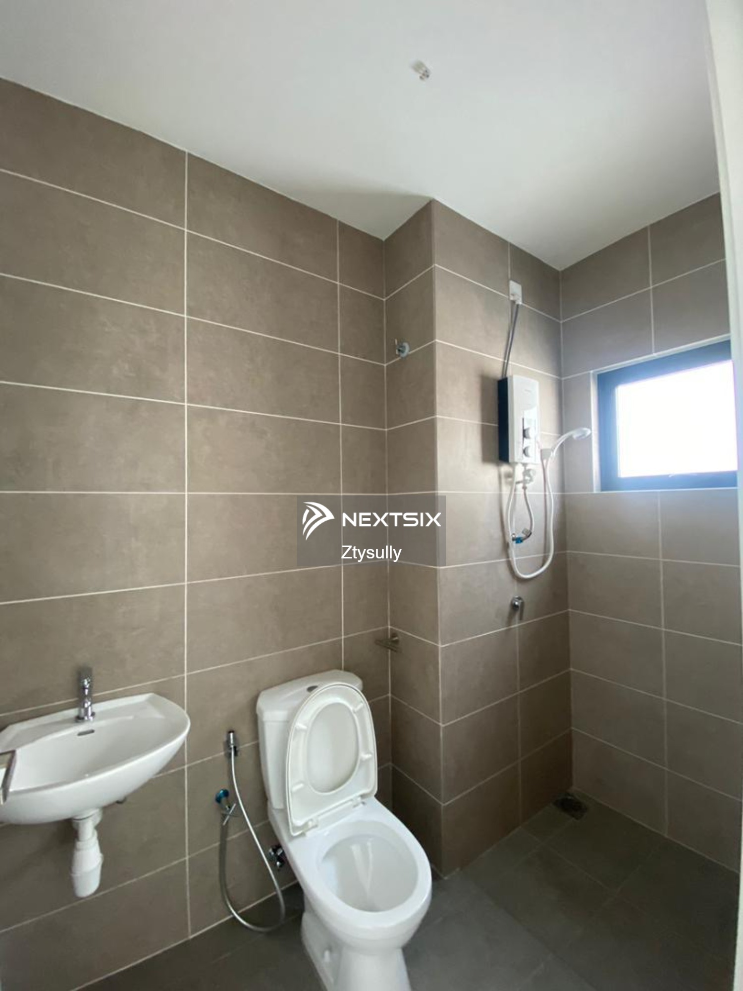 2-sty Terrace/Link House For Sale in Cyberjaya Selangor - Image 7