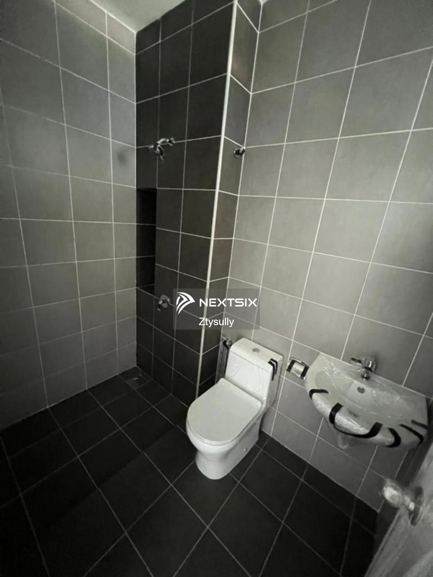 2-sty Terrace/Link House For Sale in Cyberjaya Selangor - Image 10