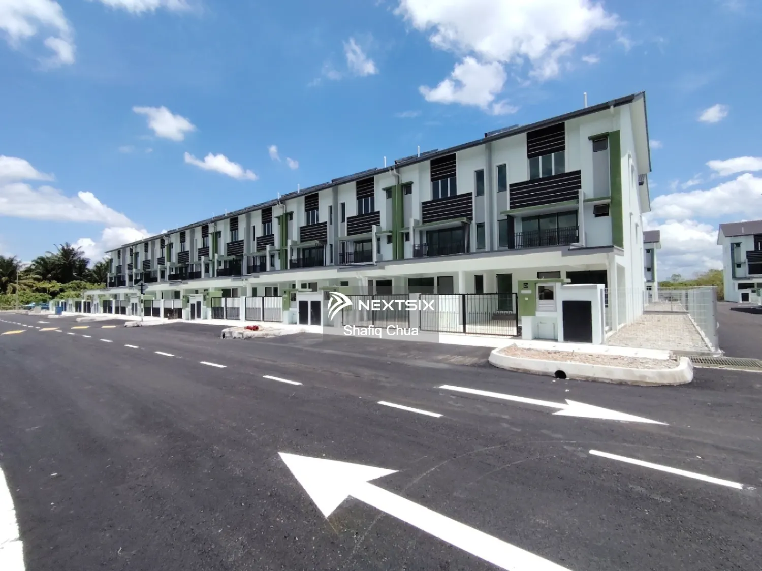 3-sty Superlink House For Sale in Serendah Selangor - Image 11