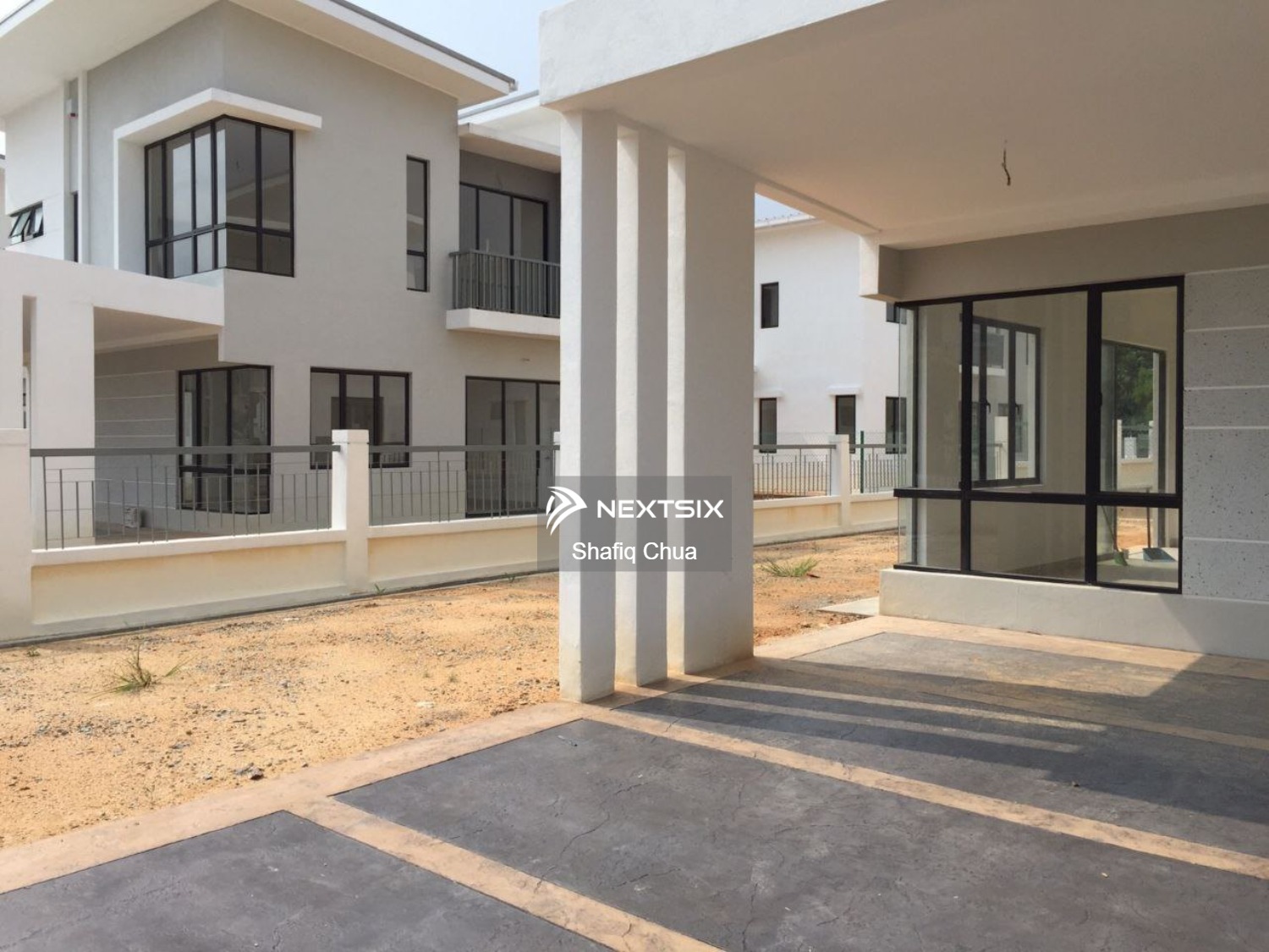 Semi-detached House For Sale in Semenyih Selangor