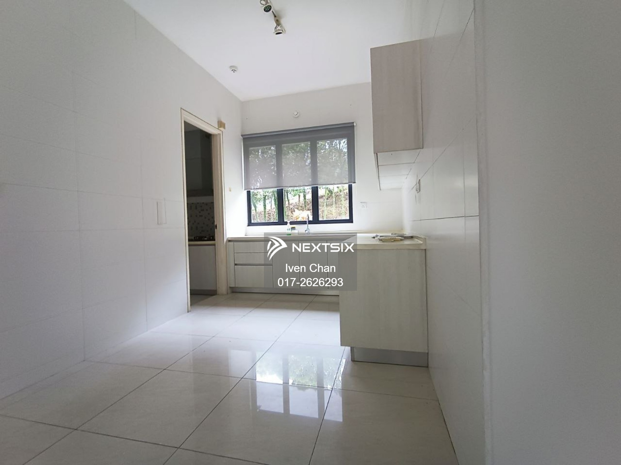 3-sty Superlink House For Sale in Puchong South Selangor - Image 14