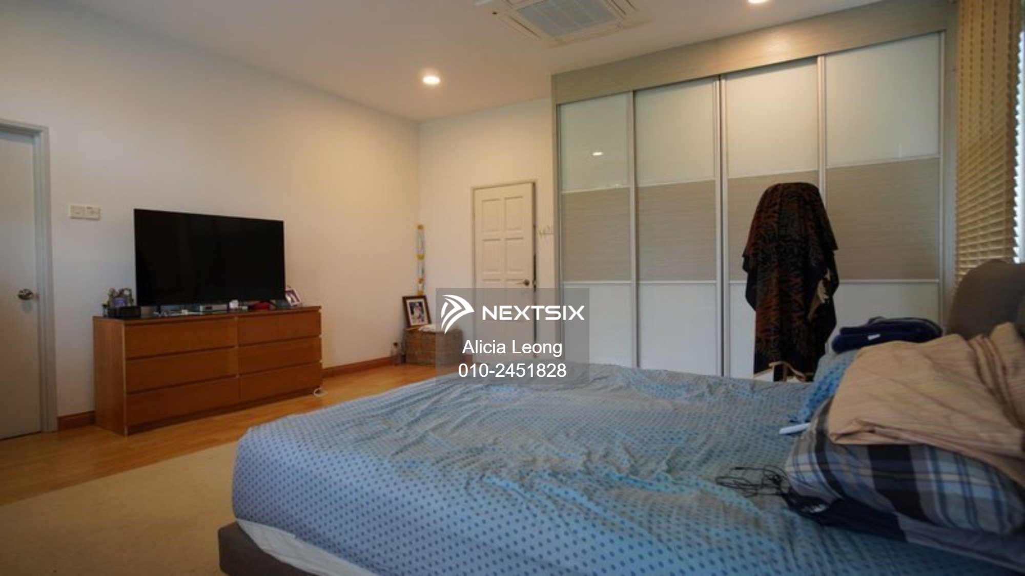 Semi-detached House For Sale in Seri Kembangan Selangor - Image 7