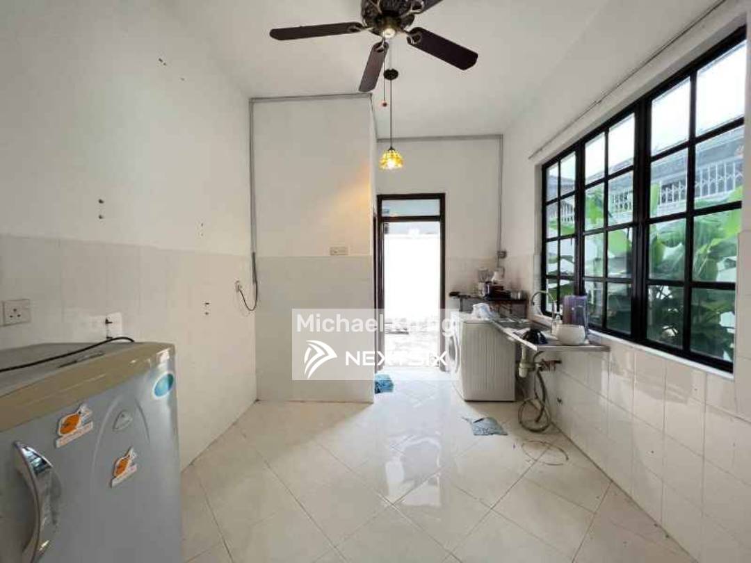 Semi-detached House For Sale in Balik Pulau Penang - Image 6