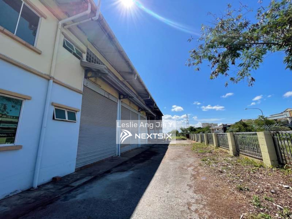 Warehouse For Rent in Kuching Sarawak - Image 5