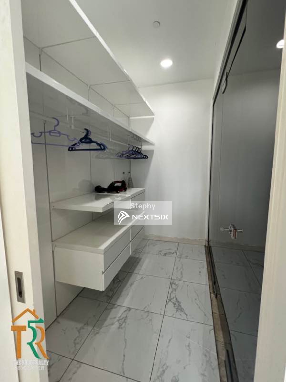 Serviced Residence For Sale in KL City Wilayah Persekutuan Kuala Lumpur - Image 7