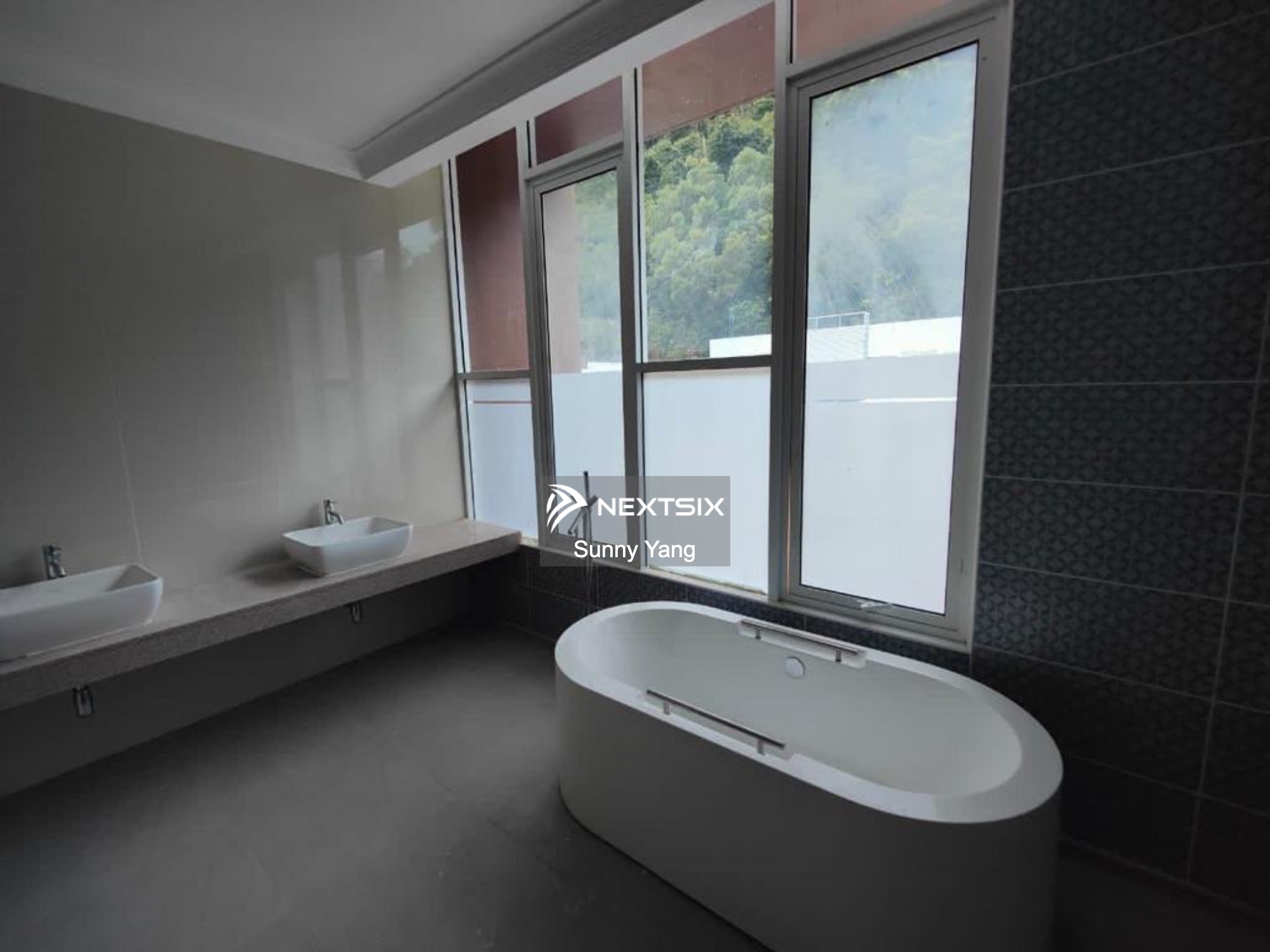 Bungalow For Sale in Tanjung Bungah Penang - Image 12