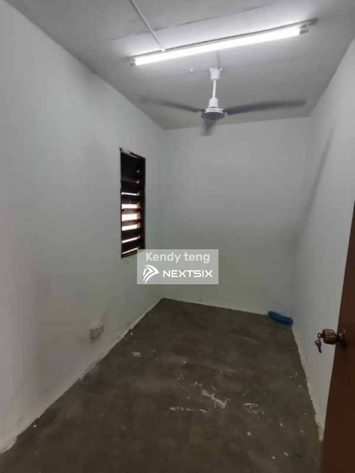 Apartment For Sale in Petaling Jaya Selangor - Image 8