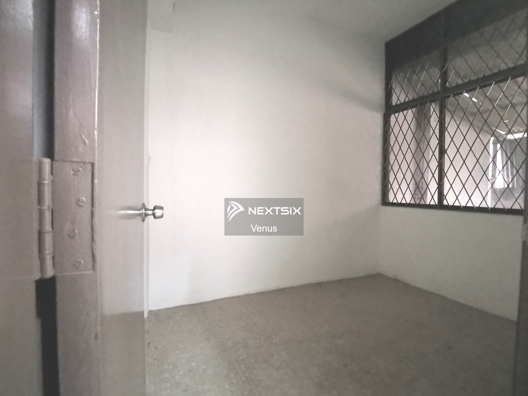 2-sty Superlink House For Rent in Kuchai Lama Wilayah Persekutuan Kuala Lumpur - Image 4