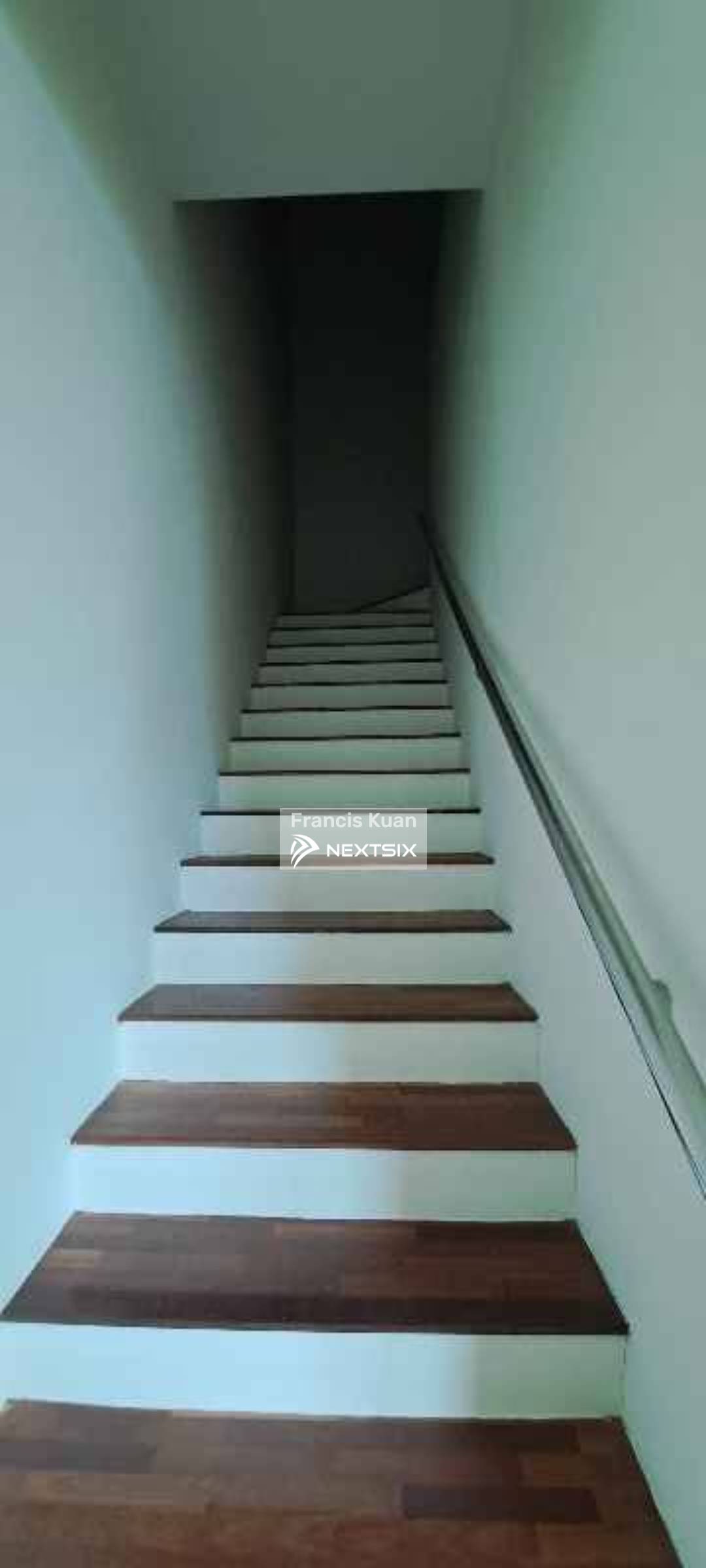 2-sty Terrace/Link House For Sale in Kuching Sarawak - Image 2