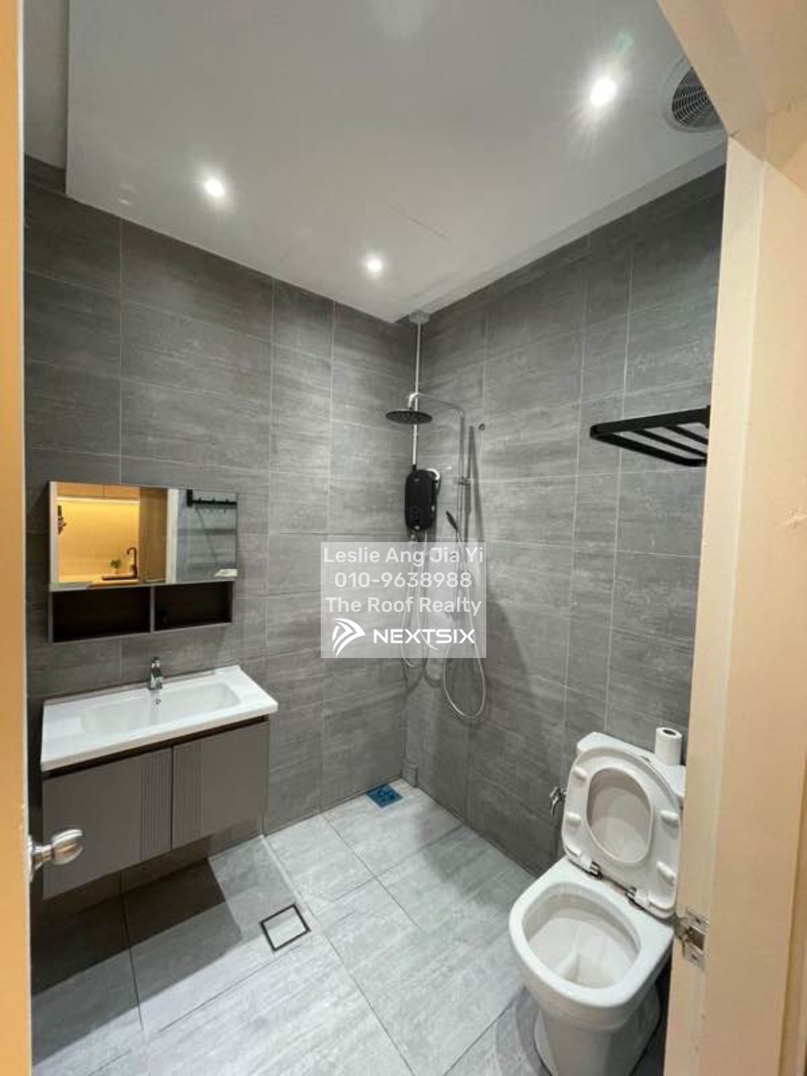 Condominium For Rent in Kuching Sarawak - Image 5