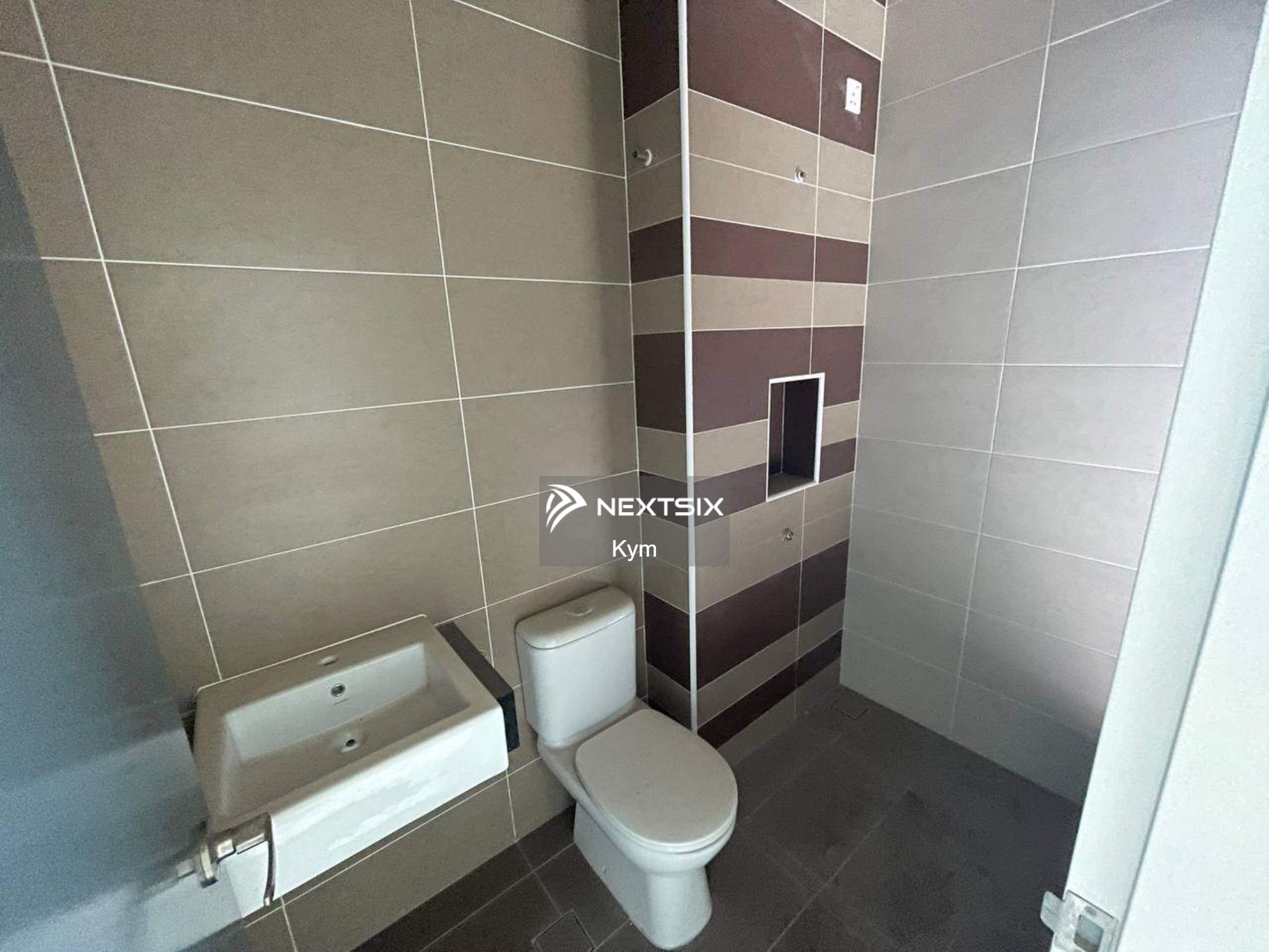 2-sty Terrace/Link House For Sale in Johor Bahru Johor - Image 8