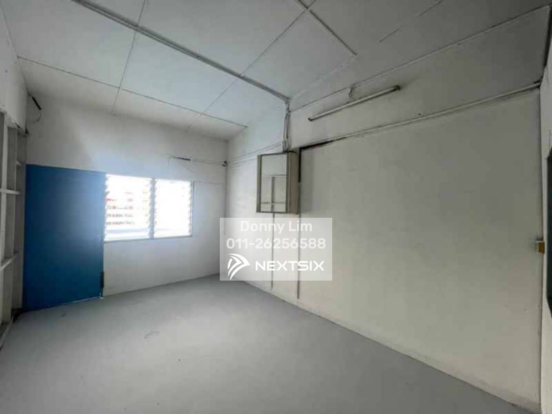 Shop For Rent in Kuching Sarawak - Image 8