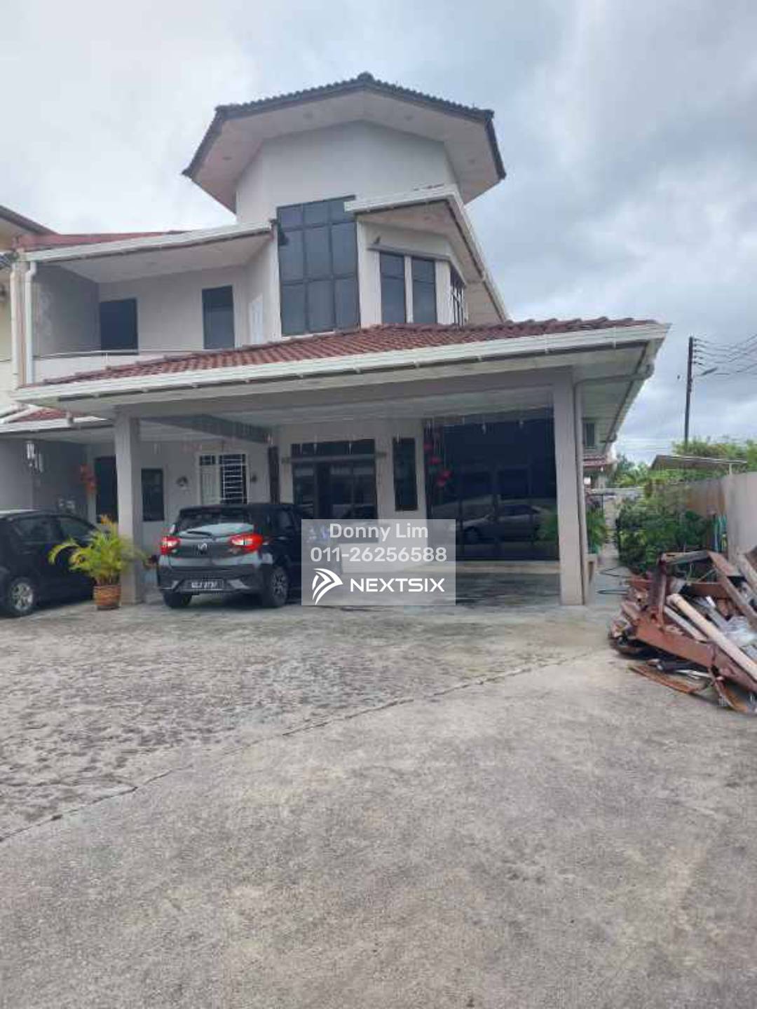 Semi-detached House For Sale in Kuching Sarawak