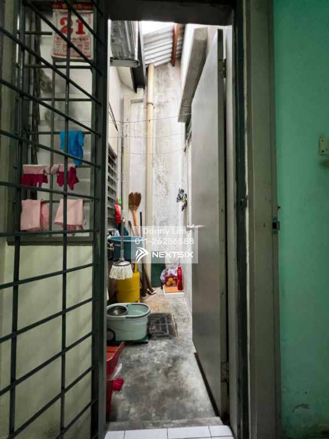 1-sty Terrace/Link House For Sale in Kuching Sarawak - Image 12