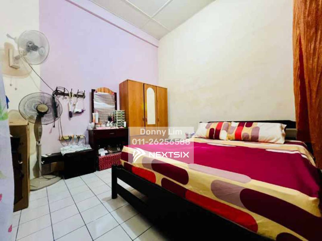1-sty Terrace/Link House For Sale in Kuching Sarawak - Image 9