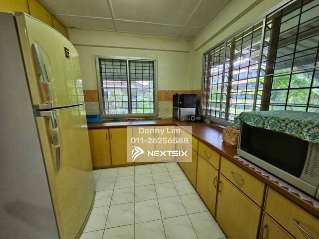 2-sty Terrace/Link House For Sale in Kuching Sarawak - Image 6