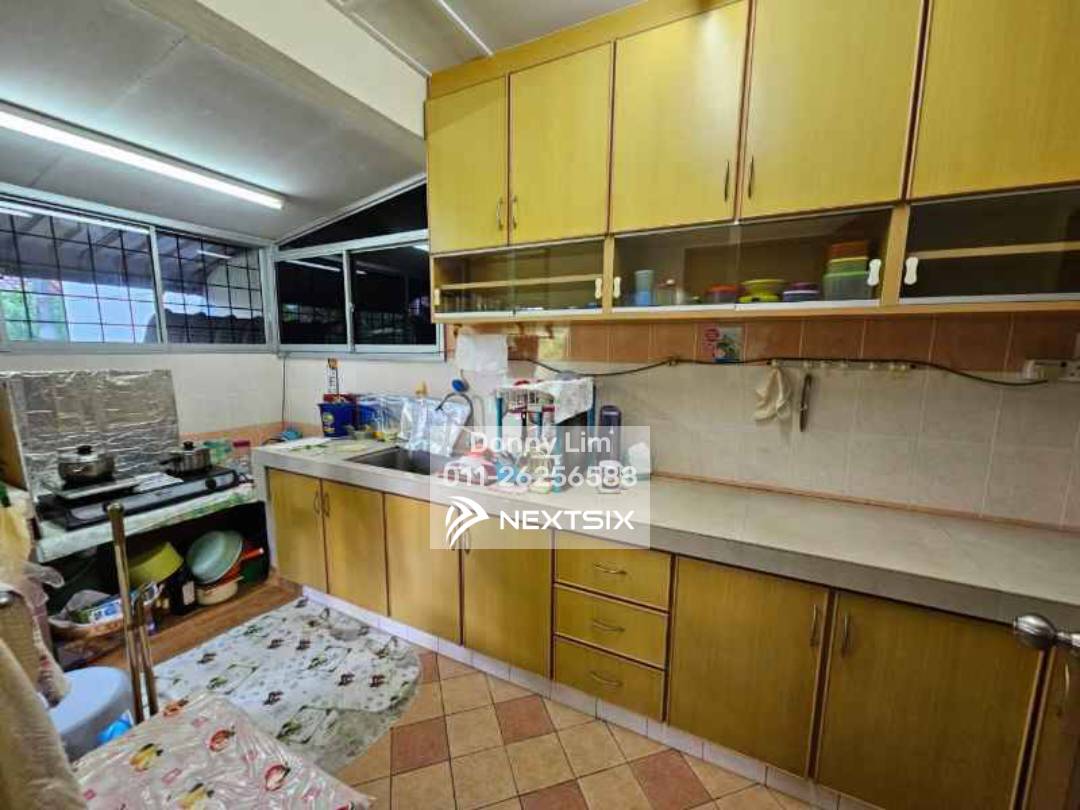 2-sty Terrace/Link House For Sale in Kuching Sarawak - Image 7