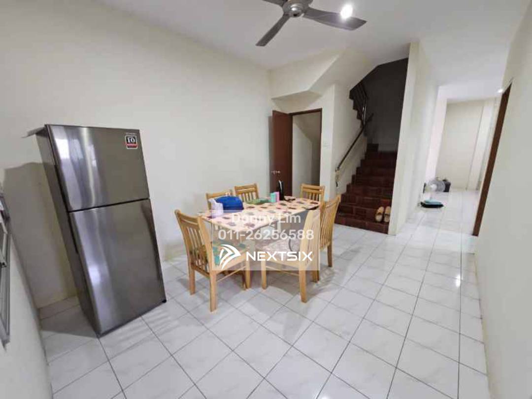 2-sty Terrace/Link House For Sale in Kuching Sarawak - Image 8